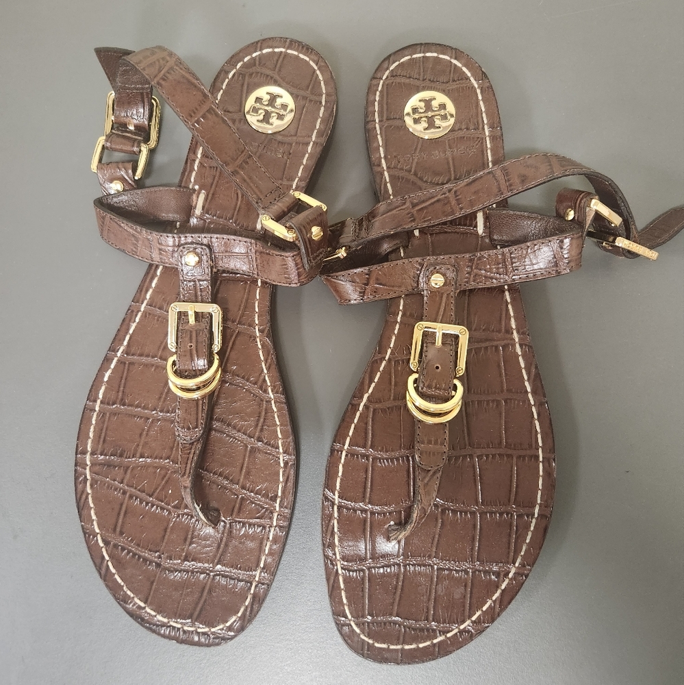 Tory Burch Thong Sandals Brown Croc Embossed Sz 8M. Excellent Condition